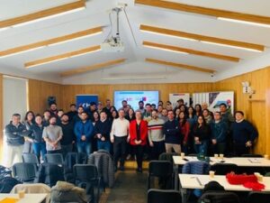 Profesor Cavendish Magallanes: Con 54 becados inician clases de hidrógeno verde en Punta Arenas y Porvenir